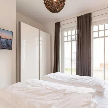 Westendpalais App 03 *