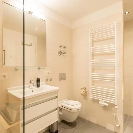 Westendpalais App 03